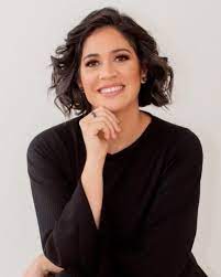 IZA ARRUDA É CONVOCADA PARA CÂMARA FEDERAL