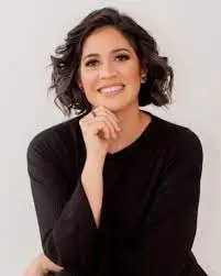 IZA ARRUDA É CONVOCADA PARA CÂMARA FEDERAL