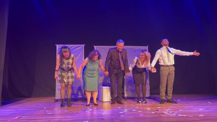 O espetáculo teatral “A Virada de José”da autora Sônia Cury, teve estreia com casa lotada.