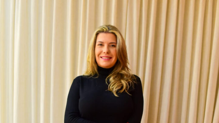 Renata Costa brinda novo ciclo