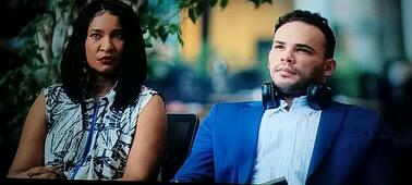 Jason Packer estreia em todo Brasil em Evidências do Amor ao lado dos atores Fábio Porchat, Sandy e Larissa Luz