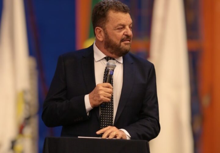 O impacto do uso de telas nas relações familiares é tema de palestra no Gente em Rede, do Gabarito