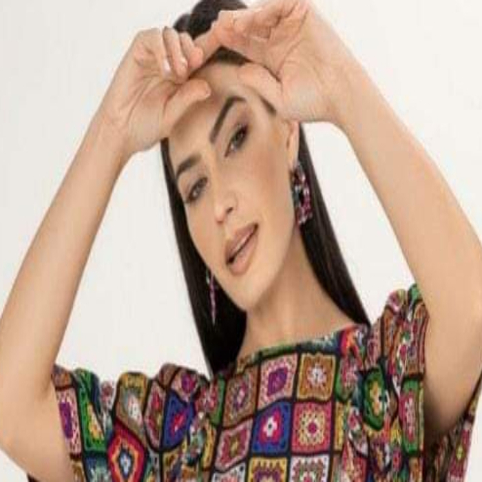 Atemporal e versátil, o crochê volta com força no Verão 2025