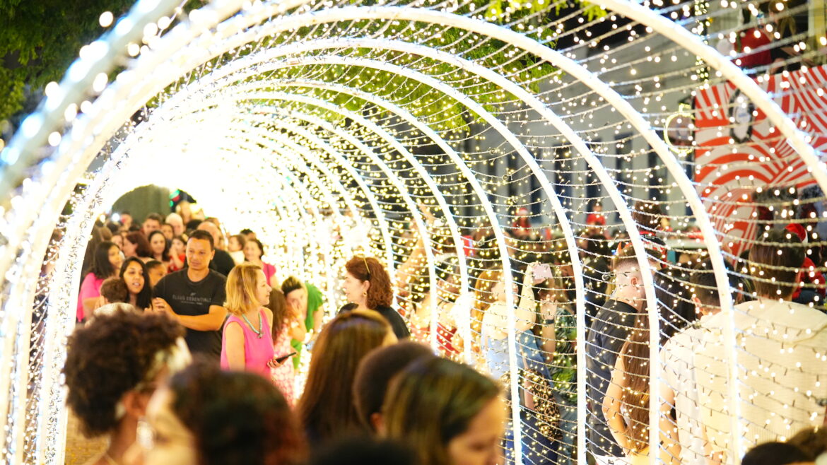 Sonho de Natal de Barbacena 2024 divulga horários da Patinação no Gelo e do Trenzinho dos Sonhos