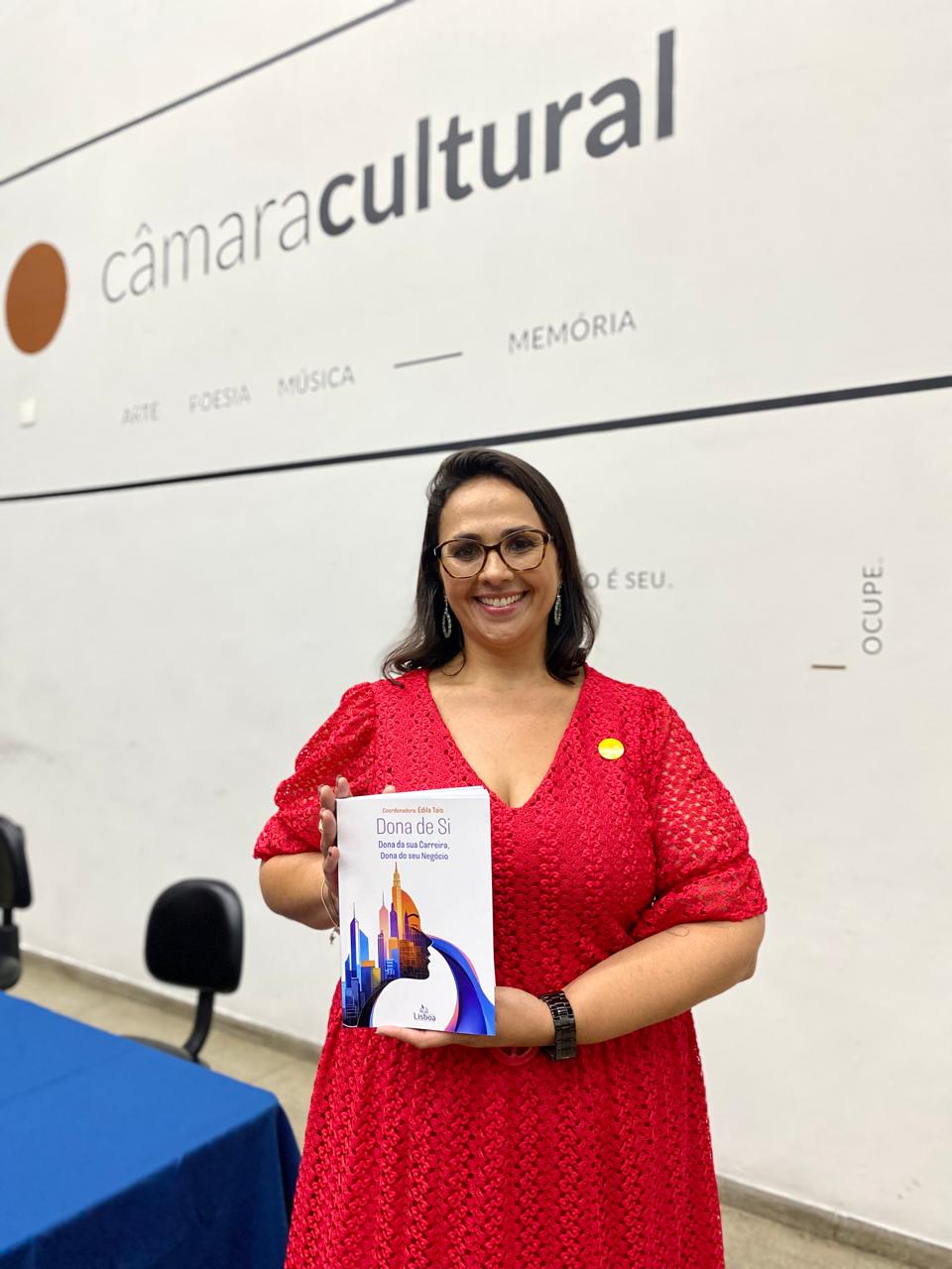 Graciele Reis conta história de superação no mercado das joias em nova obra documental 