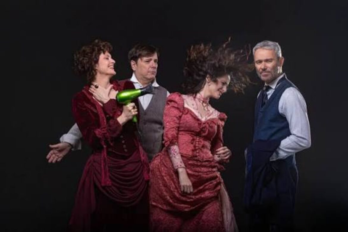 Após temporada de sucesso no Rio, “O Deus da Carnificina” chega a Uberlândia com elenco de peso