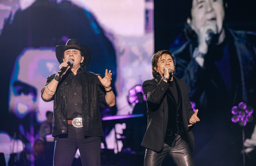 Histórias no Mineirão: Chitãozinho & Xororó, Zezé Di Camargo & Luciano, Victor & Leo e grandes lendas do sertanejo se reúnem em BH